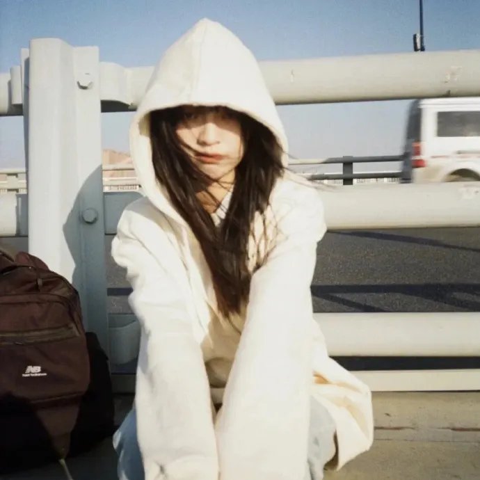 夏天19岁的肖像